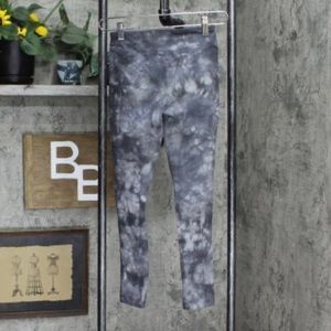 Girls Art Class L (10/12), gray cotton tye die leggings